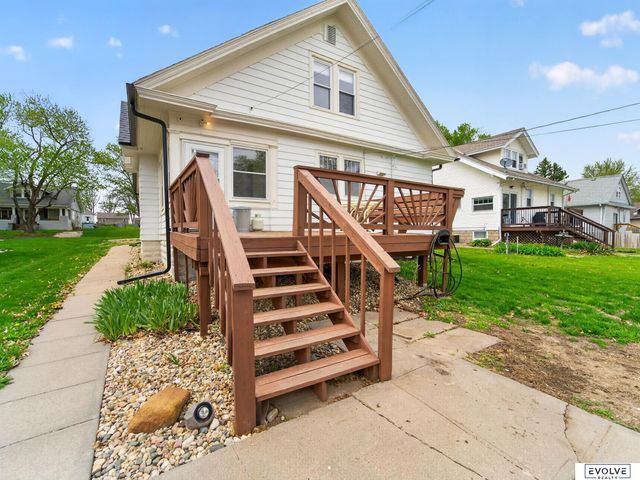 310 4th Street, Yutan, NE 68073