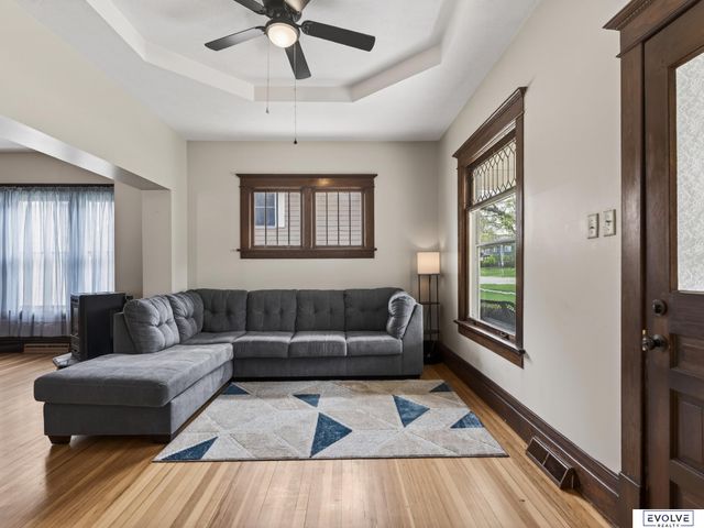 310 4th Street, Yutan, NE 68073
