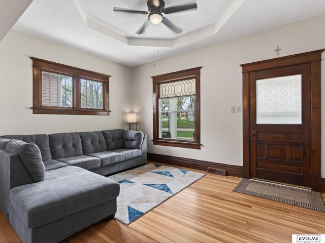 310 4th Street, Yutan, NE 68073