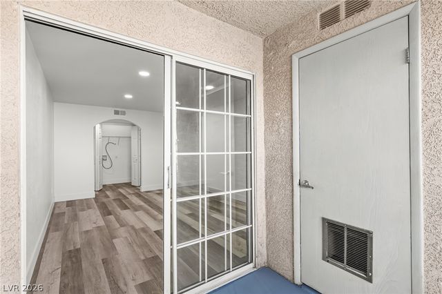 6500 West Lake Mead Boulevard 227, Las Vegas, NV 89108