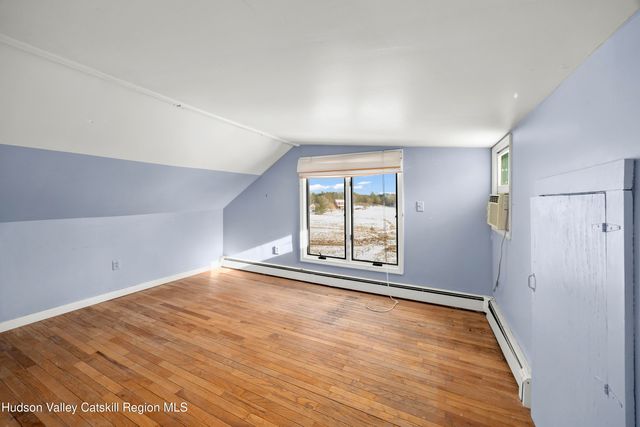 85 Eastern Parkway, Germantown, NY 12526