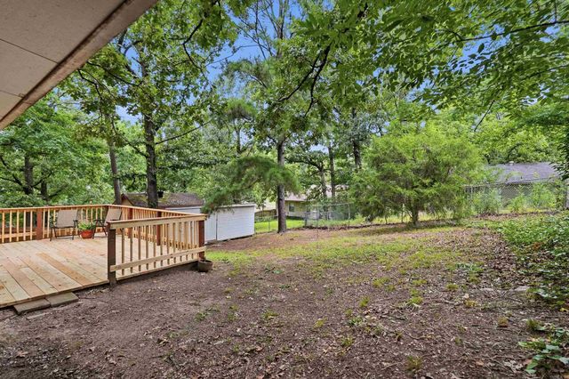 132 Point West Circle, Little Rock, AR 72211