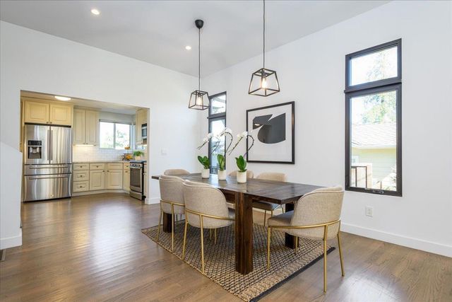 12 CRANFIELD Avenue, San Carlos, CA 94070