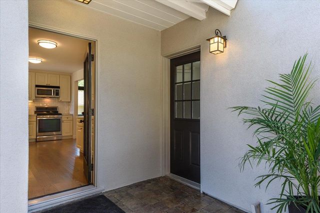 12 CRANFIELD Avenue, San Carlos, CA 94070