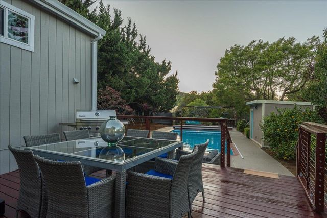 12 CRANFIELD Avenue, San Carlos, CA 94070