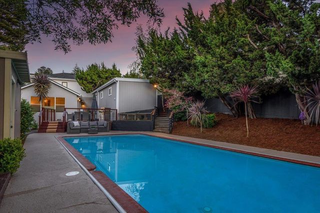 12 CRANFIELD Avenue, San Carlos, CA 94070