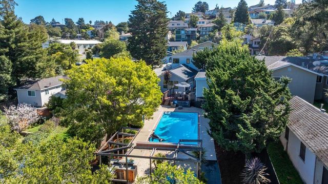 12 CRANFIELD Avenue, San Carlos, CA 94070