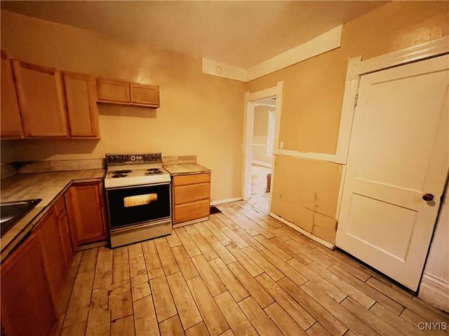 308 Rowland Street, Syracuse, NY 13204