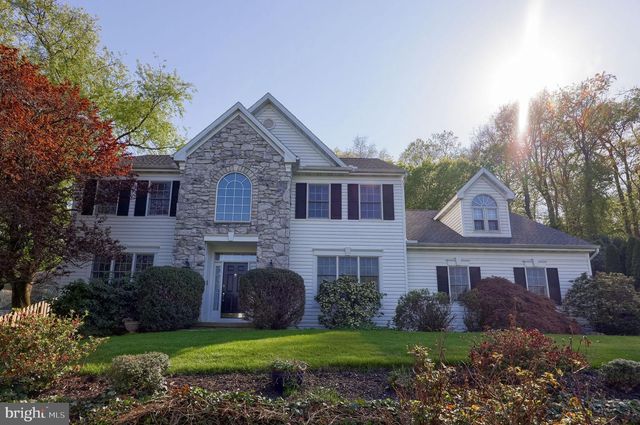 1032 SUNWOOD LN, Lancaster, PA 17601