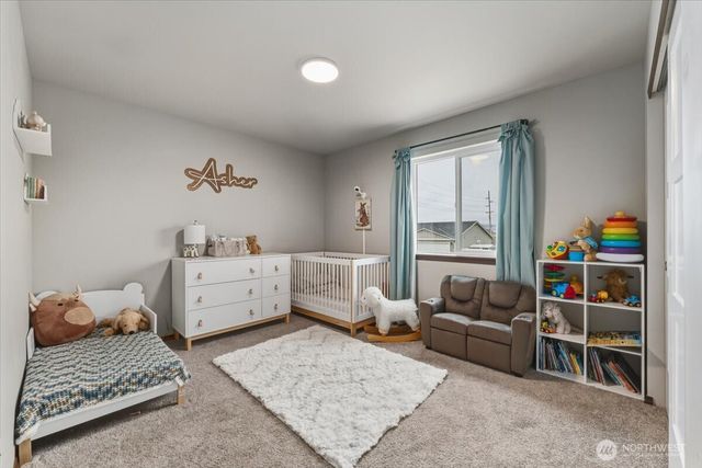 2479 3RD Street SE, East Wenatchee, WA 98802