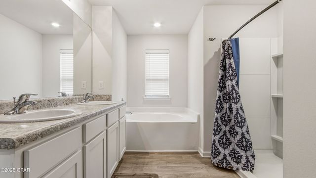 3996 Silver Spur Road, Panama City, FL 32404