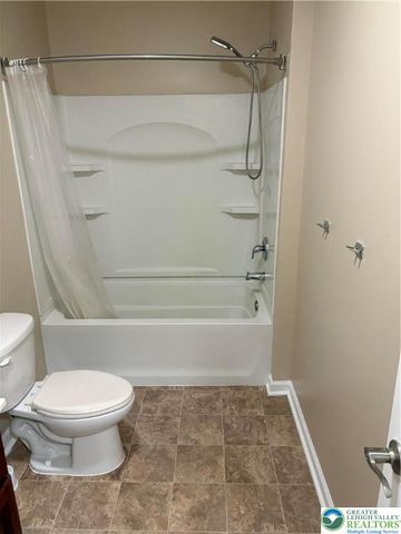 17 Belvidere Street 205, Nazareth Boro, PA 18064