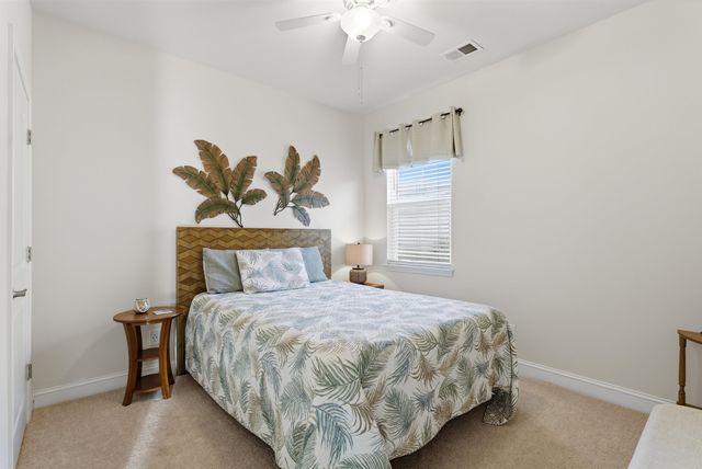 1136 Inlet View Dr., North Myrtle Beach, SC 29582