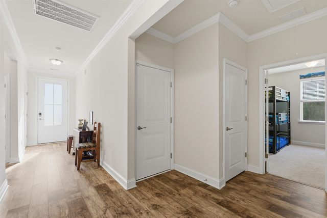 1136 Inlet View Dr., North Myrtle Beach, SC 29582