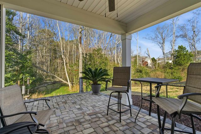 1136 Inlet View Dr., North Myrtle Beach, SC 29582