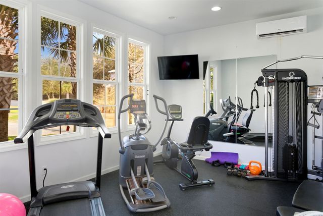 1136 Inlet View Dr., North Myrtle Beach, SC 29582