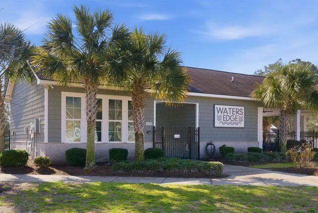 1136 Inlet View Dr., North Myrtle Beach, SC 29582