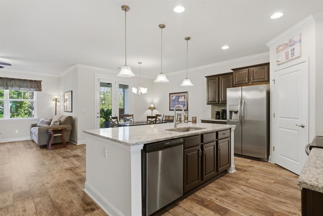 1136 Inlet View Dr., North Myrtle Beach, SC 29582