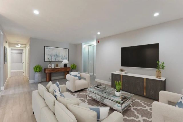 127 W Glaucus B, Encinitas, CA 92024