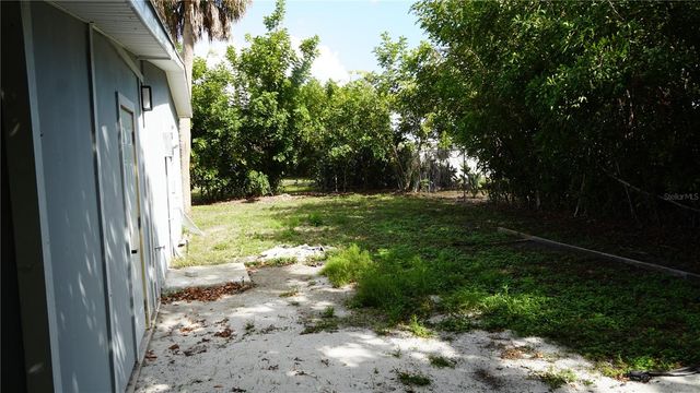 21883 BUXTON AVENUE, Port Charlotte, FL 33952