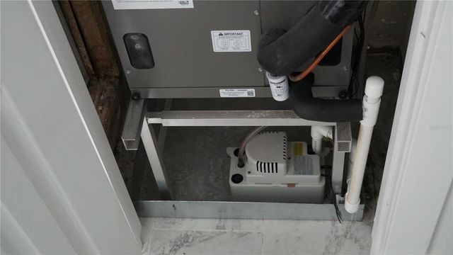 21883 BUXTON AVENUE, Port Charlotte, FL 33952