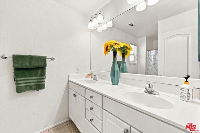 45107 18th Street, Lancaster, CA 93535