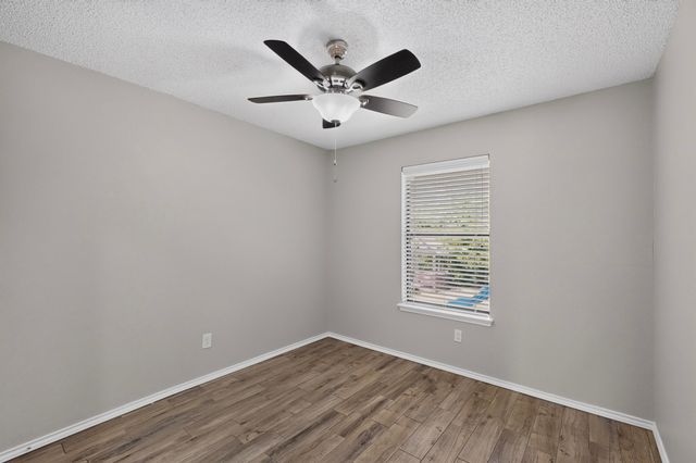 900 Irene Street, Burleson, TX 76028
