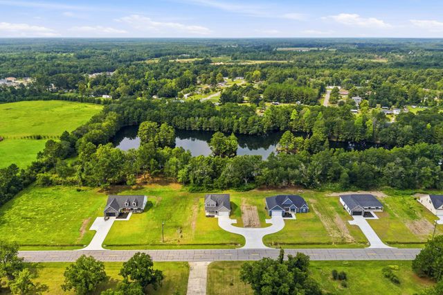 2116 E Highway 9 Business, Loris, SC 29569