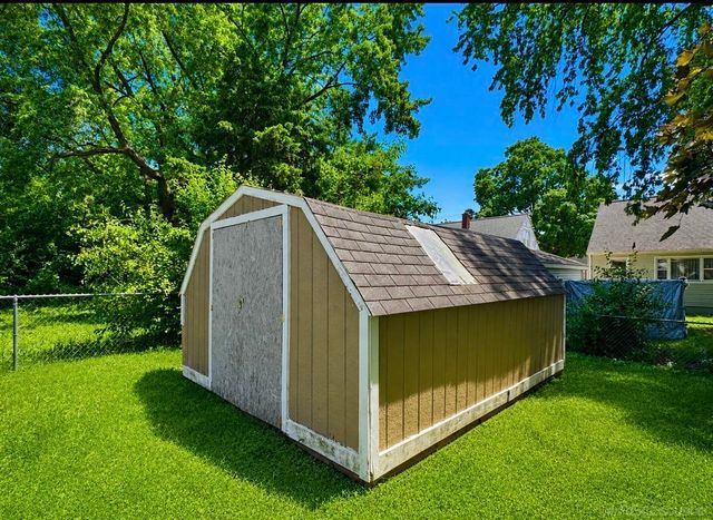 3001 Brandon Street, Flint, MI 48503