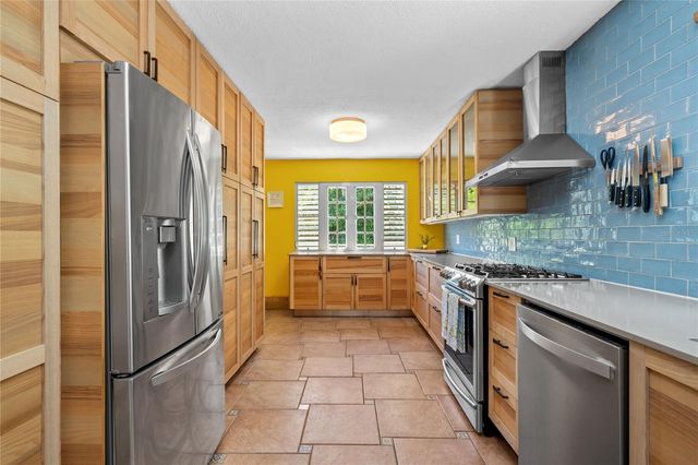 Cll 301 HACIENDAS DEL LAGO 70, Trujillo Alto, PR 00976