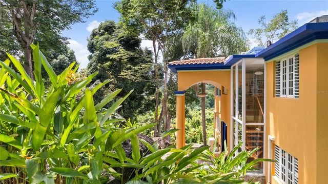 Cll 301 HACIENDAS DEL LAGO 70, Trujillo Alto, PR 00976