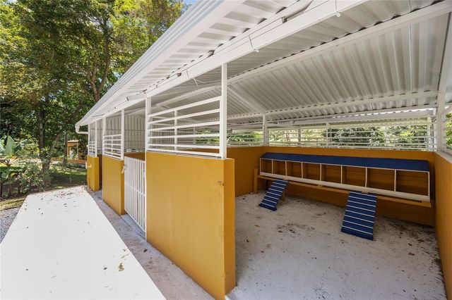 Cll 301 HACIENDAS DEL LAGO 70, Trujillo Alto, PR 00976