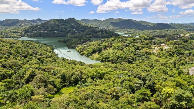 Cll 301 HACIENDAS DEL LAGO 70, Trujillo Alto, PR 00976