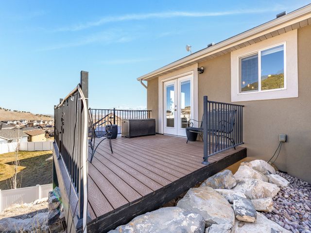 7001 N SOUTH PASS RD, Eagle Mountain, UT 84005