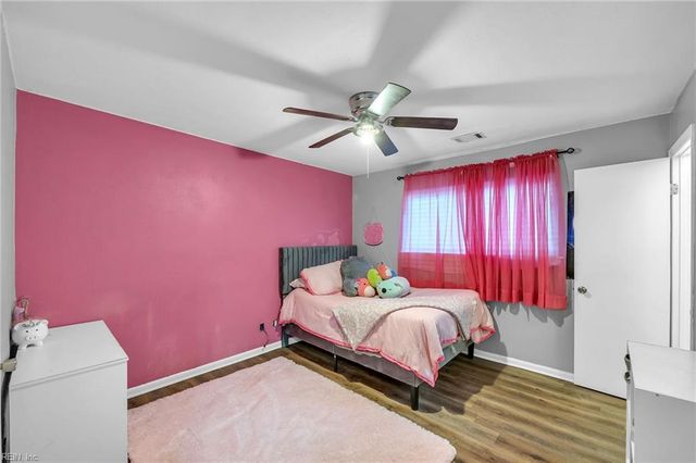 3801 Towne Point RD, Portsmouth, VA 23703