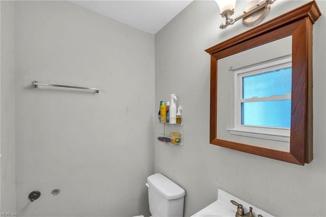 3801 Towne Point RD, Portsmouth, VA 23703
