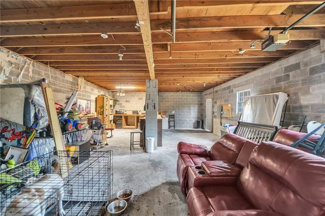 3801 Towne Point RD, Portsmouth, VA 23703