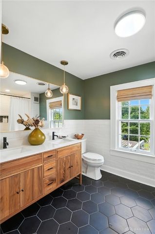 2215 N Fountain Boulevard, Springfield, OH 45504