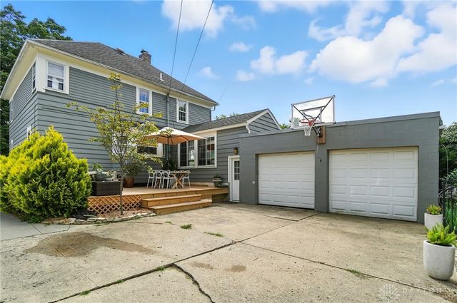 2215 N Fountain Boulevard, Springfield, OH 45504