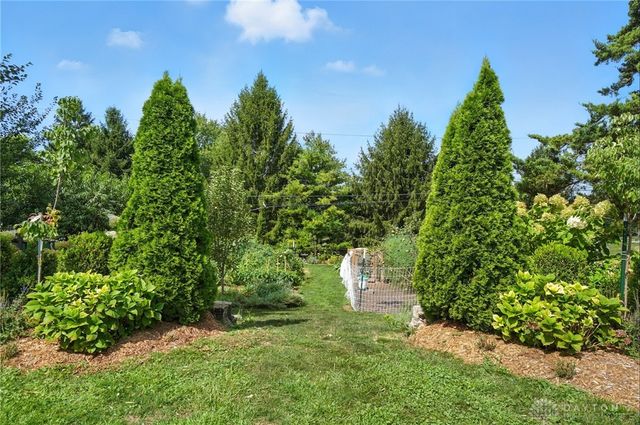 2215 N Fountain Boulevard, Springfield, OH 45504