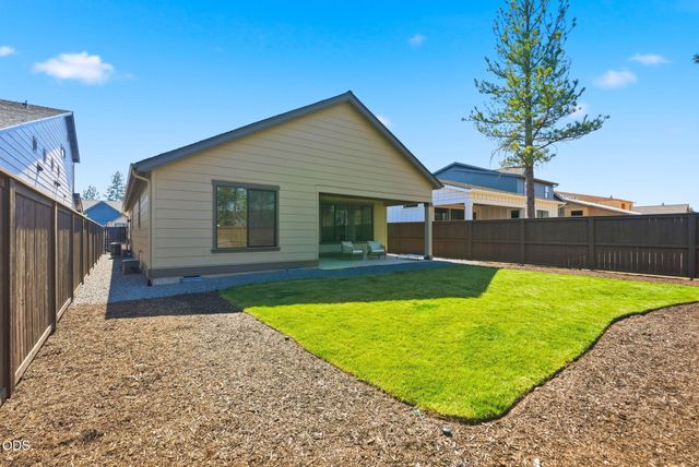 3030 NW Celilo Lane, Bend, OR 97703