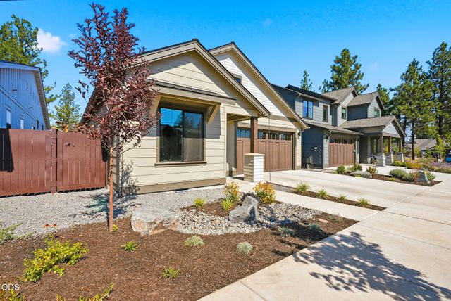 3030 NW Celilo Lane, Bend, OR 97703