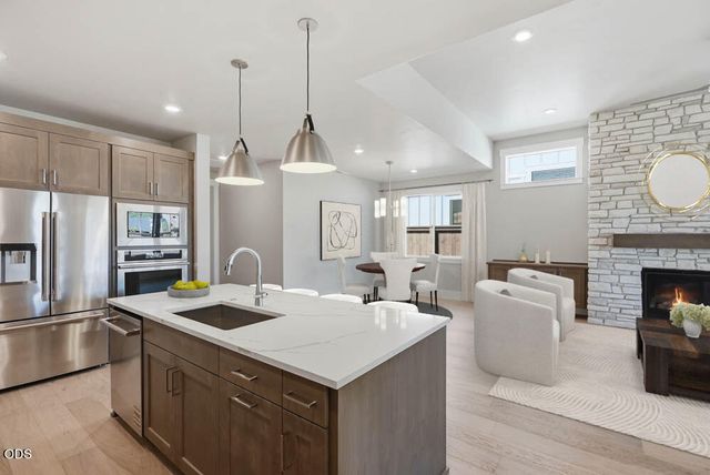 3030 NW Celilo Lane, Bend, OR 97703