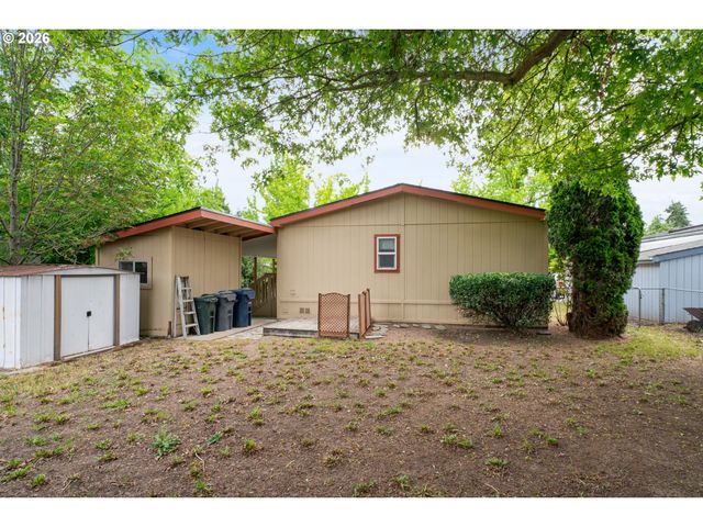 358 La Casa St, Eugene, OR 97402