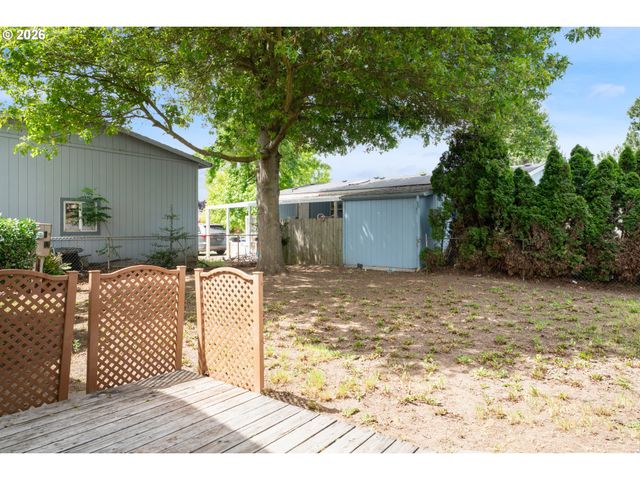 358 La Casa St, Eugene, OR 97402