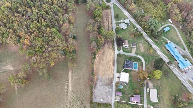 112 Chestnut Street, Mahoning Twp, PA 16256