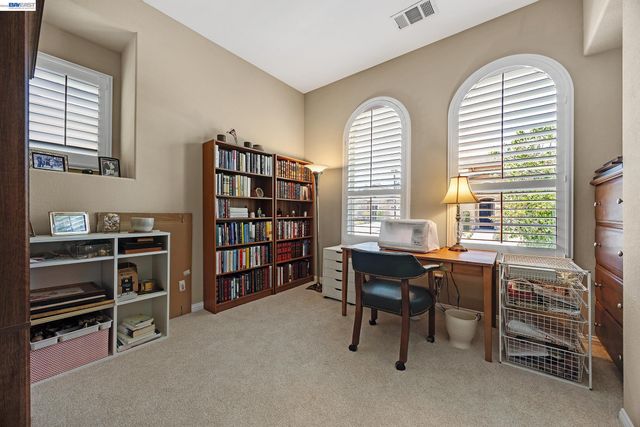 1362 Chatham Ct, Pleasanton, CA 94566