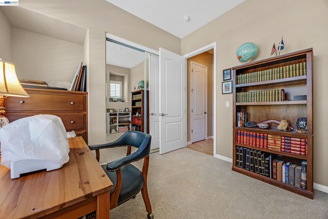 1362 Chatham Ct, Pleasanton, CA 94566