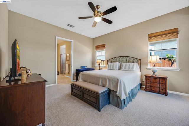 1362 Chatham Ct, Pleasanton, CA 94566