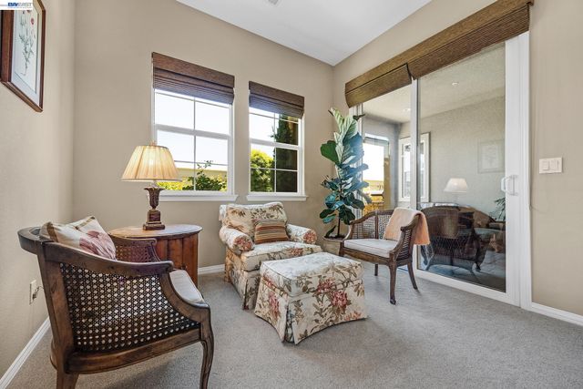 1362 Chatham Ct, Pleasanton, CA 94566